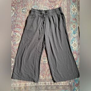 Women’s large Gray Wide-Leg cropped flowy linen rayon blend Pants